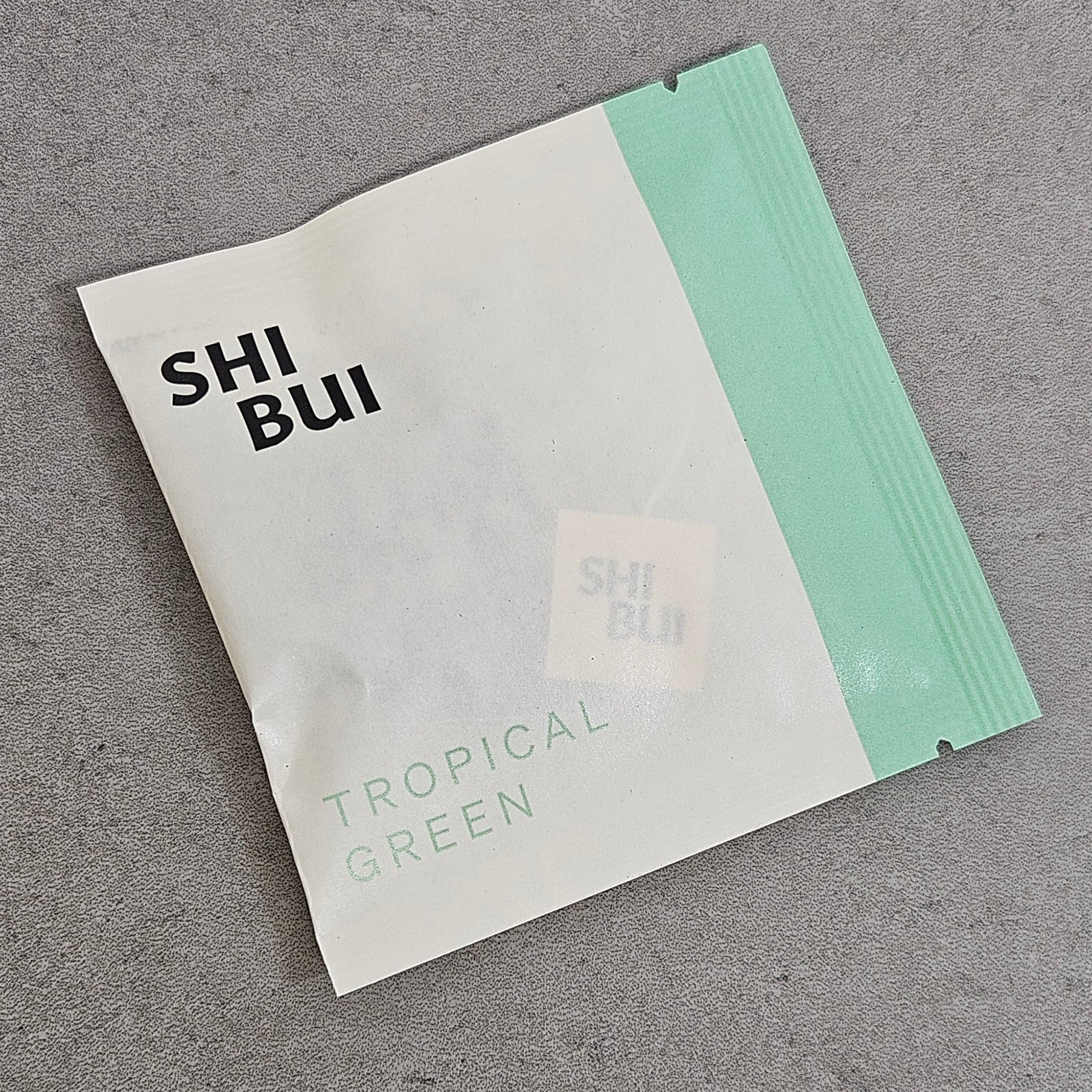 Tropical Green Wrapped Pyramid Bags